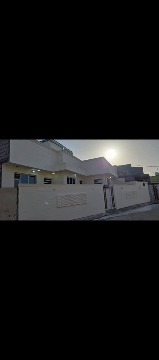 بيت للبيع بحي ذويب الثاني قرب اسواق توشه مساحه 130 متر الواجهيه 13 متر ونزال 10 كامل مكمل ماناقصه شي السند 25 طابو زراعي بي غرفتين نوم
                السعر 45 وبي مجال 
     *********** / *********** بيع فقط
           اعتذر عن بيع بالقسط او مراوس
