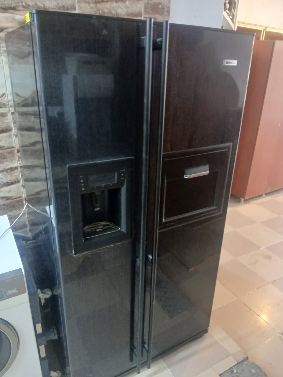 اغراض للبيع بأسعار مناسبة 
أربيل عنكاوه 
***********
***********
