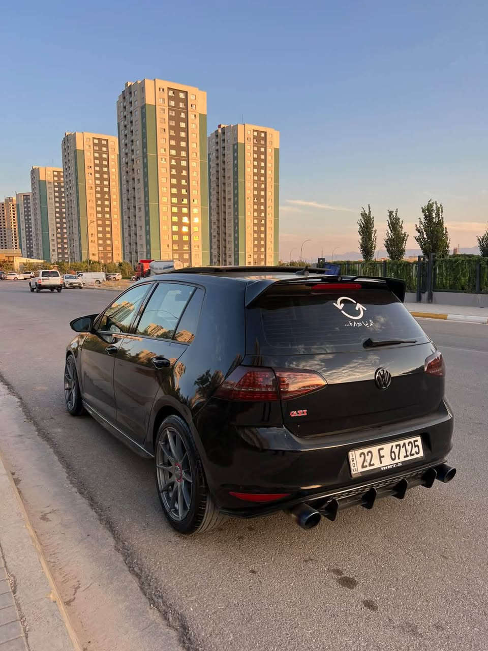 golf tsi 2017  1.8 turbo 
سلام عليكم گۆڵف فول مواسەفات  ماشالله لە ماڵی هەمو لایەک
پانوراما.کوشن کارەبا.کوشن جلد.کوشن هیتەر. شاشە گەورە کامێرا.
تەعدیل سورعە.تەبرید لەمس تەبرید ٢ زۆن. رادار ی ئاوێنە.
دەرگا بەسمە .دەبڵ تراکشن. ٣ گێر. ئۆتۆ.عادی.سپۆرت 
زۆر مواسەفاتی کە... سەنەوی تا ٢٠٢٩ تازەیە
 گێرو و مەکینە و تەبرید و تاخم پێشو دوا کارەبای هەمو گیانی بە شەرت.  کامل بۆدی کیتی gti لەسەرە دەعامی . لایت پێشو دوا
دیفیوزەر ساڵۆنسا دۆسەی R  داون پایپ و پۆپ بانکی لەسەرە هەمو گیانی کراوە بە gti سارەکە بێ مەسرەفە بێ ساردە ساردی نیە بەس بۆنیتی بۆیاخە بێ ناو گرتن نرخی ١١٥ مەجالێکی زۆر کەم ... ئەدمین🌹 
***********
*********** وەهتسئاپ
