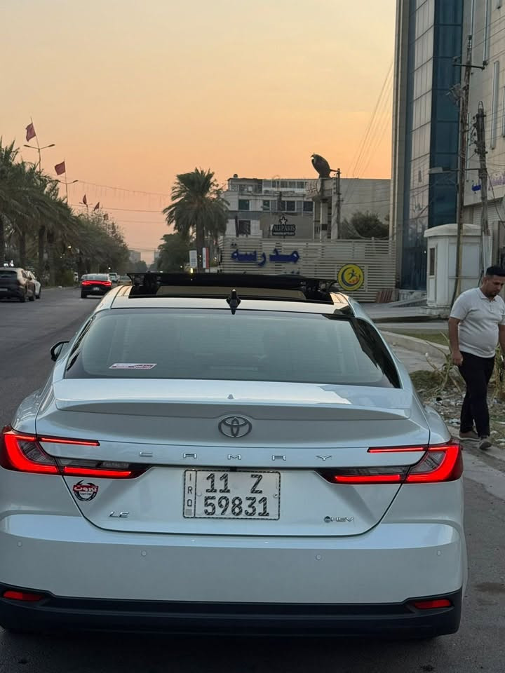 سلام عليكم للبيع كامري 2025 وكالة عبداللطيف بانوراما فول مواصفات 1/1 رقم بغداد مكفولة ماشية 21 الف مكاني بغداد الكرخ للاتصال ***********
