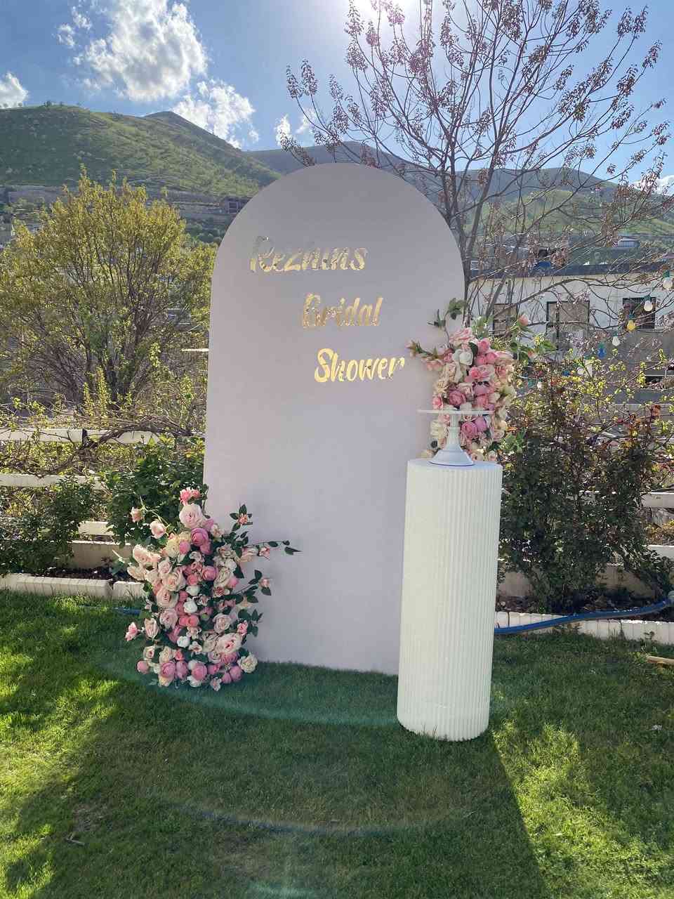 سڵاو بۆ کەسێک دەست بە ئیشی لەمەسات بکات یان لە ئیشەکەدا بێت زۆرترین دیکۆرمان هەیە هەمووی لۆک لۆک بە نرخێکی زۆر هەرزان نیوەی سعر 
سلێمانی  ***********
*********** السليمانية, العراق
