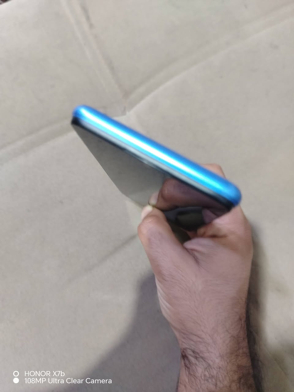 جهاز فيفو للبيع
Vivo Y20s
ذاكره 256 
8 كيكا رام
بصمه إصبع
المواصفات موضحه بالصور
شرط جهاز كلش نظيف بس مبدل شاشه
سعر 80 وبيه مجال بسيط حيل 
***********
