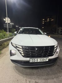 للبيع توسان خليجي ٢٠٢٤ رقم بغداد  الرقم الانكليزي بعدها بالضمان سياره ...