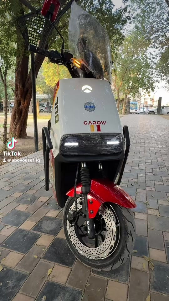 🔥🏍️ كارو الأصلية – الوكالة 🏍️🔥 مو كل دراجة تنحچي عنها… أكو دراجات تخلي الشارع يحچي عنها! 💥 بفضل من رب العالمين، وصلت إلى معرض أبو يوسف للدراجات الكهربائية 💎 كارو الأصلية – الوكالة بطابع رياضي قوي، تصميم مميز، وتجهيزات كاملة. ━━━━━━━━━━━━━━ 🏁 المواصفات اللي تفرق: 🛞 ويل 12 أمامي + 12 خلفي 🛑 ديسك أمامي وخلفي + ABS 🛡️ تدريع كامل 360° 🏎️ مرايات جانبية رياضية 🎁 جامة أمامية هدية من معرض أبو يوسف ⚡ القوة والأداء 🔥 ملف 2000 ونص حقيقي 🔩 نحاس أصلي 100% 🚀 سرعة تصل إلى 90 كم/ساعة 🔋 بطاريات 38 أمبير 📍 مدى 75–85 كم حسب الاستخدام والظروف 💪 تحمّل يصل إلى 275 كغم حسب المواصفات 🎮 أنظمة التشغيل 🔑 دبل سويج 👆 بصمة 🔄 رجوع للخلف 🏁 SPORT ⚙️ 3 سرعات 💡 عالي + ناصي + إشارات يمين ويسار + + دبل اشاره + هورن ━━━━━━━━━━━━━━ 🔥 كارو الأصلية… حضور رياضي، مواصفات قوية، وتجهيز يفرض نفسه. 📍 معرض أبو يوسف للدراجات الكهربائية بغداد – الأعظمية – شارع 20 – قرب جامع نشمية 📞 *********** 📞 *********** #كارو #كارو_الاصلية #دراجات_كهربائية #دراجات_شحن #دراجات_العراق   

نص مكتوب في الصور:
- TikTok
- @aboyousef_iq