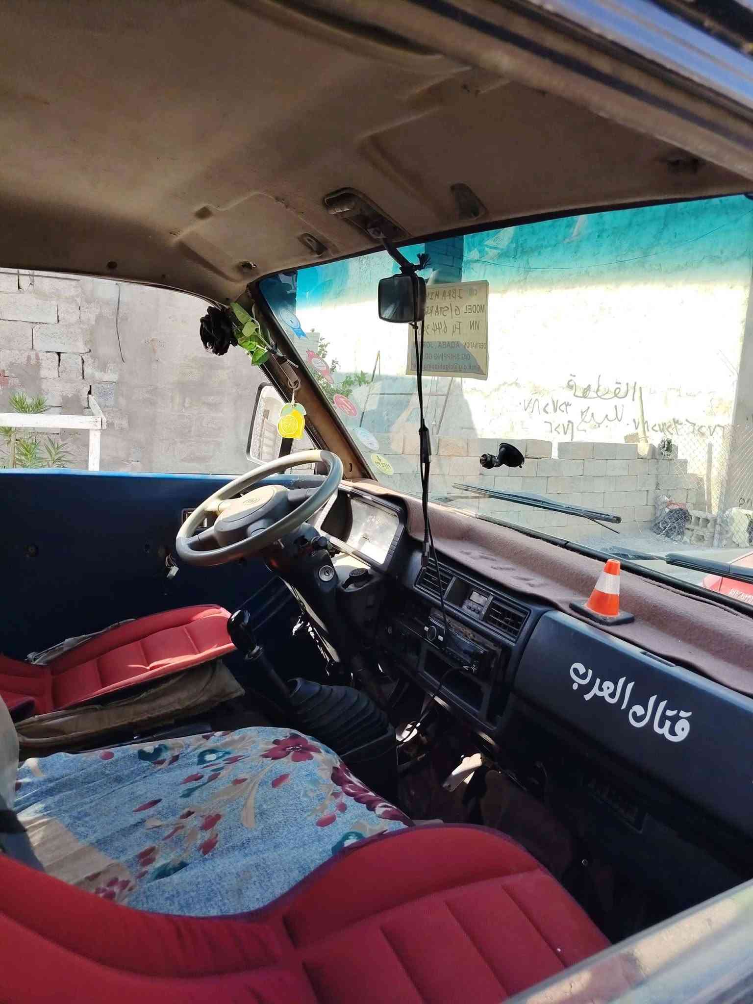 السلام عليكم كيه بستا موديل ٩٤ للبيع نضافه احله من الصور كير محرك كفاله سياره مصبوغه جماليه قطرة خياس مابيه سنويه ساقطه غرامات وهيئه مصفره راعيه موجود سعر ٢٨ وبيه مجال بسيط/ *********** للاتصال

