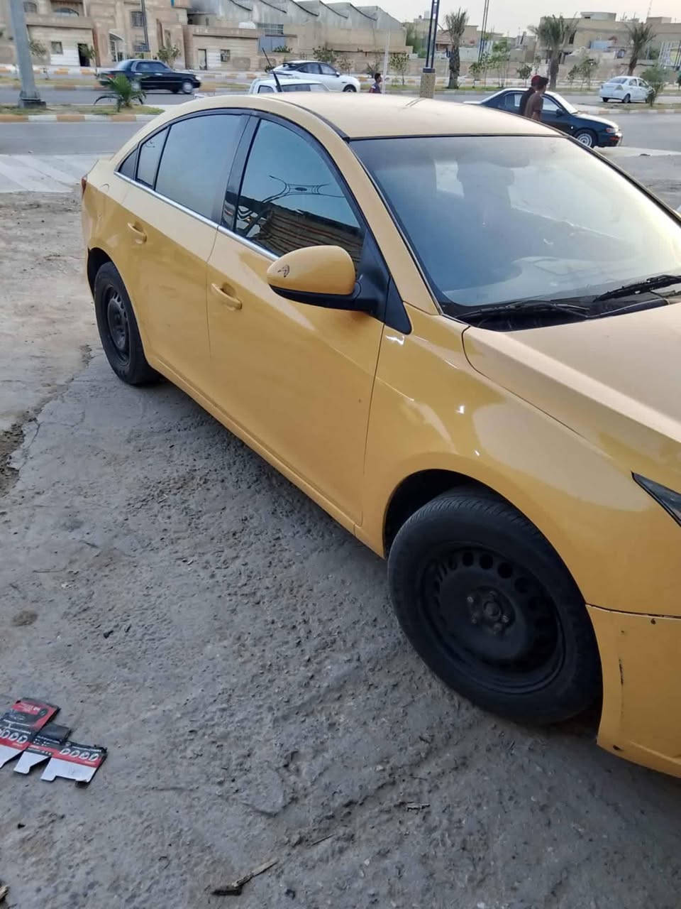 شوفر ليت كروز 2012
امريكي 1400 تيربو
رقم بغداد احمر 
مصفره هيئة راعي موجود يريد تحويل
كير محرك تخم تاير تبريد خير من الله 
متوازي ع البيع
السعر 55 وبيها مجال 
***********
