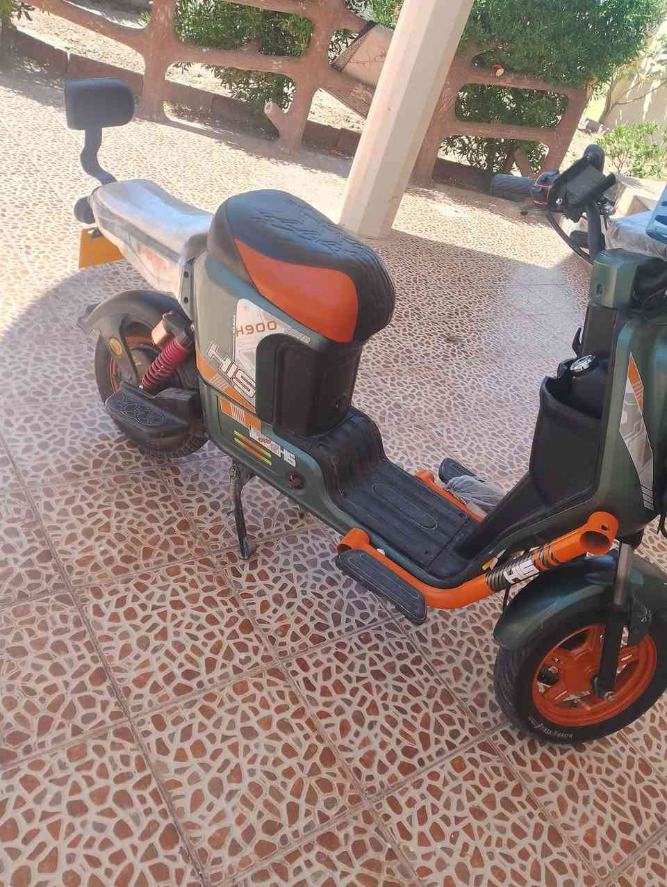 السلام عليكم
موطور  h900

 بطاريات ٥ دبل شرط 

الموطور كلو شرط 

مواصفات بي أر رجوع 
المكان صلاح الدين بيجي

مثبت سرعه 

سماعه بلوتوث 

سعر الماطور 475 وبي مجال 

*********** بي واتساب
