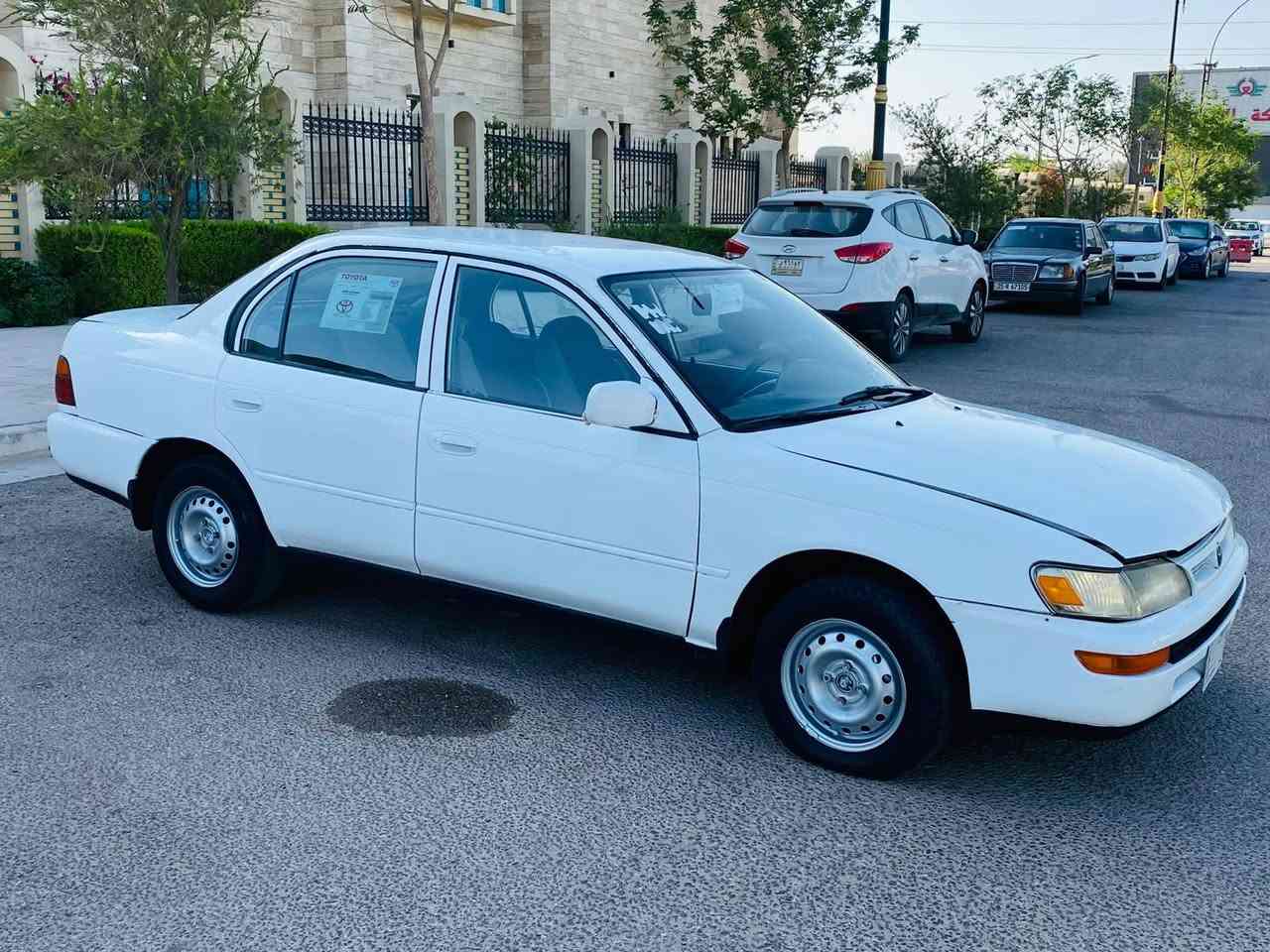 للبيــع تيـــــوتا كورلا. يسره بلاد  السعر 53 وبيه مجال 
المـــوديــل 1994 
  . مداور ثاني يوم   مصبوغه جماليه بدون لا ضربه ولا شي مكفولـة مــن العيــب الشرعـي.               
كيــر ومكيــنة مكفـولات. 
 حدادية خلفيــة اماميــة جيد 
مكان سيارة كربلاء الاستفسار انتصل علا رقم *********** كربلاء, العراق
