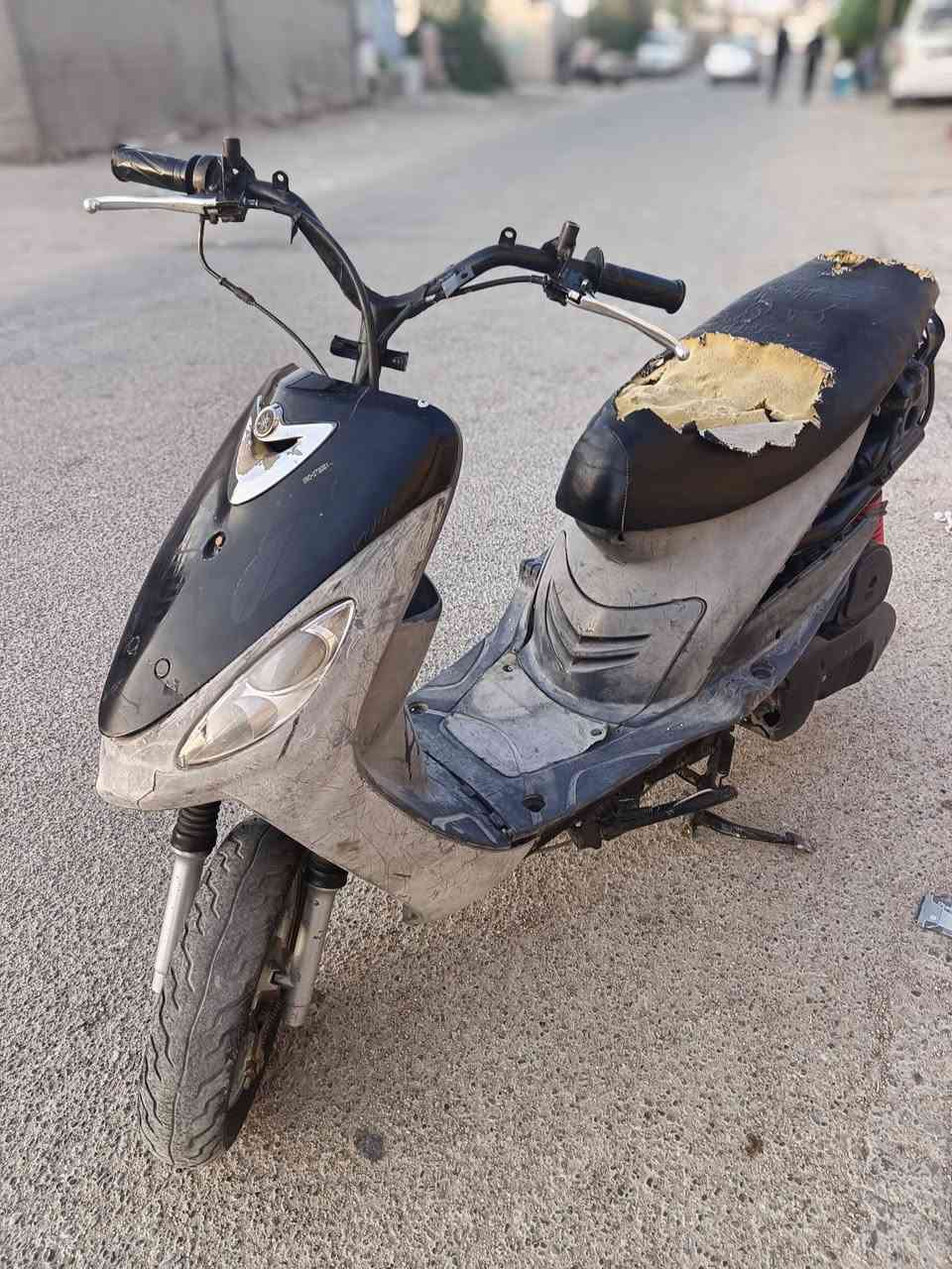 سلام عليكم درجة ماكس منغولي 55لبيع نضيف كلشي شغال بيه سلف مكينه ناعمه شلعه ومشي سعرها مناسب 300مكان ناصريي مركز وشراي ***********يتصل عله رقم مستعجل عليه بيع
