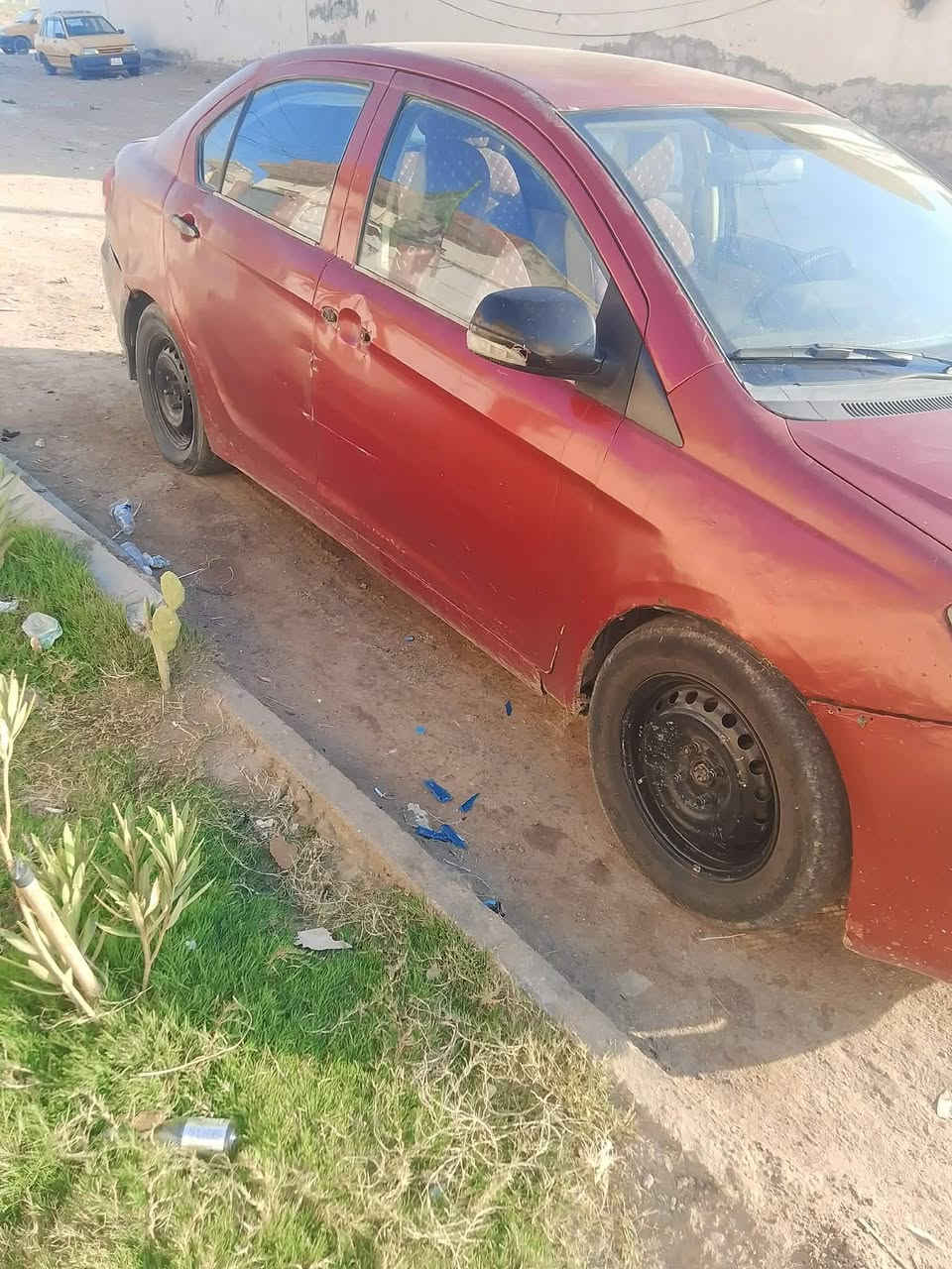 سلام عليكم سيارة كريت ويل فولاكس مكاني ديوانية 
رقم بصرة قديم 
***********
