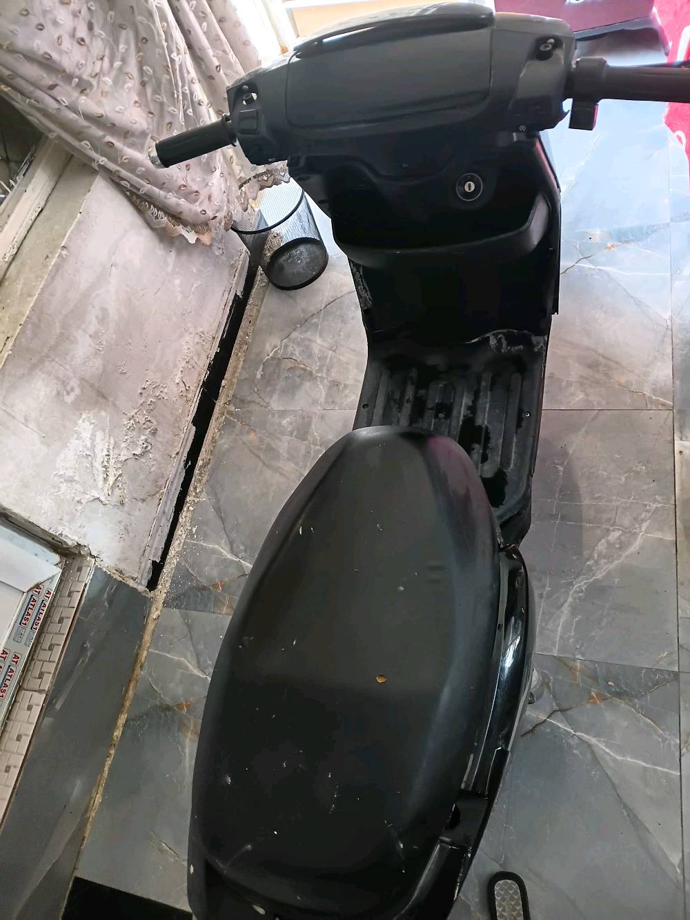دراجة شحن كهربائية ستخدام شهر بدون بطاريات سعر ٢٠٠ الف قفلها *********** واتساب مكان بغداد شعب