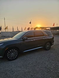 هونداي بالسايد كليكرافي الموديل 2023 حجم المحرك v6 3.8  بدون رقم منفيس...
