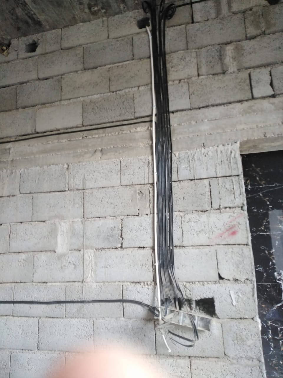 السلام عليكم اصطه تسيس كهربا فني شقل كدام العين نضام سيمنز نضام بوري صعود عامود بسعر  مناسب ***********
