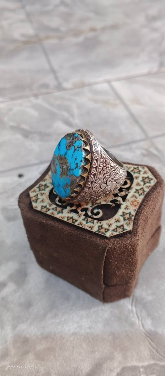 خاتم فيروز ي نيشابوري
البيع السعر 100 ألف مكان القرنه بهورسعد ***********

نص مكتوب في الصور:
- ١٢:٣٨ ٢٠٢٦/٠٩/٢٦
- ١٢:٢٣ ٢٠٢٦/٠٩/٢٦
- ١٢:٣٣ ٢٠٢٦/٠٩/٢٦
- ١٢:٣٤ ٢٠٢٦/٠٩/٢٦