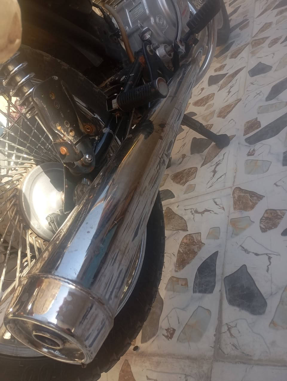 صالنصه كاتم مروس ب نجمه لو شيرازي 
***********
