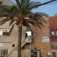 دار قديم • موقع تجاري • ١٢٨م