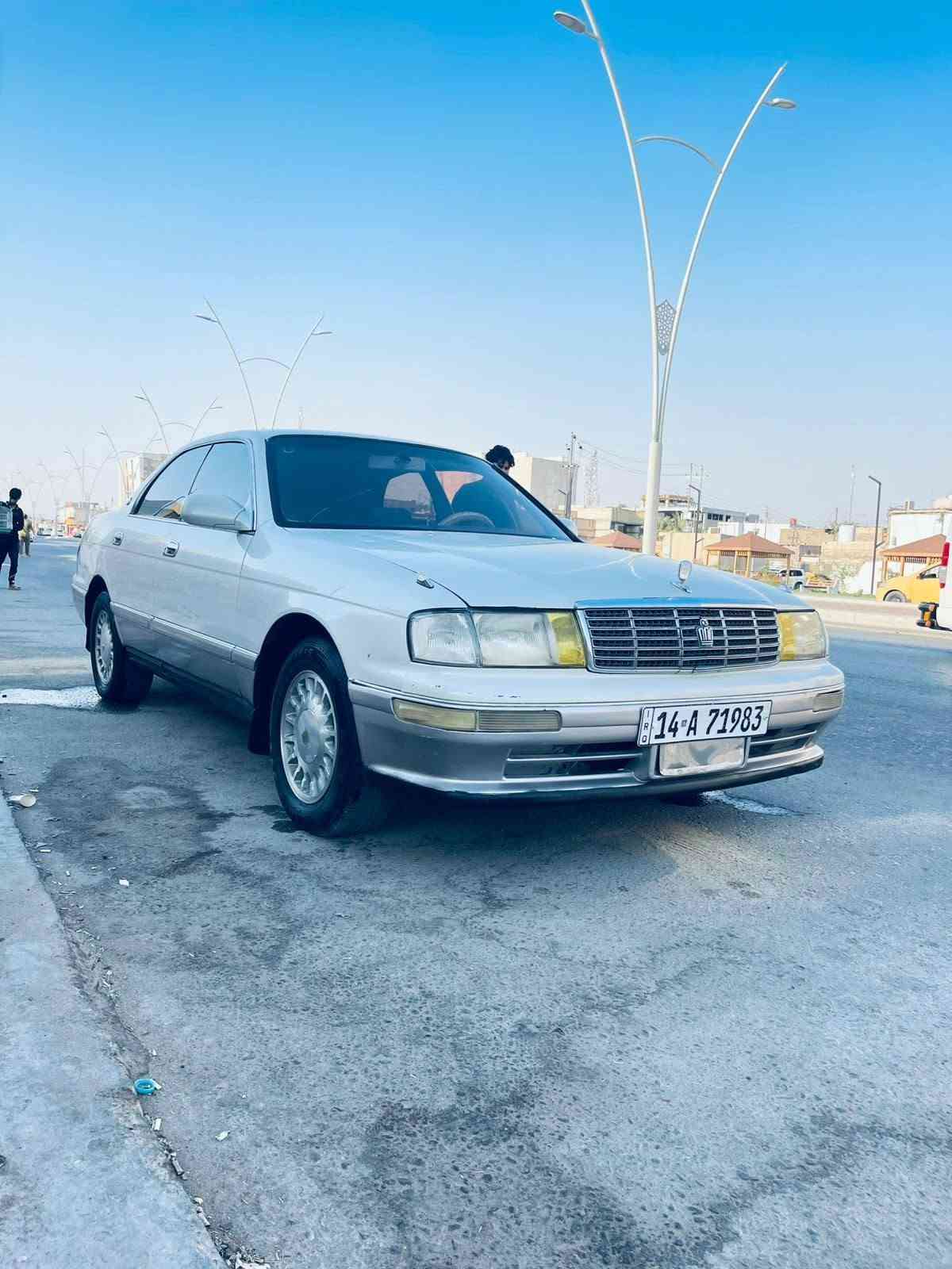 بسم الله بطه رقم بصره رقم دولي سنويه مجدده 2030 مكفوله كص ونقل وضربه قويه سياره جديده مال بيت تخم تاير جديد حداده وره وكدام جديده جعمغه وباور جدد دواخلها جدد كلش ع الابلاد لايت زنون شاشه كامره منضومه مسجل وبلوتوث ومضخم صوت كشنات كهربائيه باتري جديد سياره حلوه وناعمه كلش سعرها 48 وبيها مجال مكاني بصره الزبير ***********.  و***********
