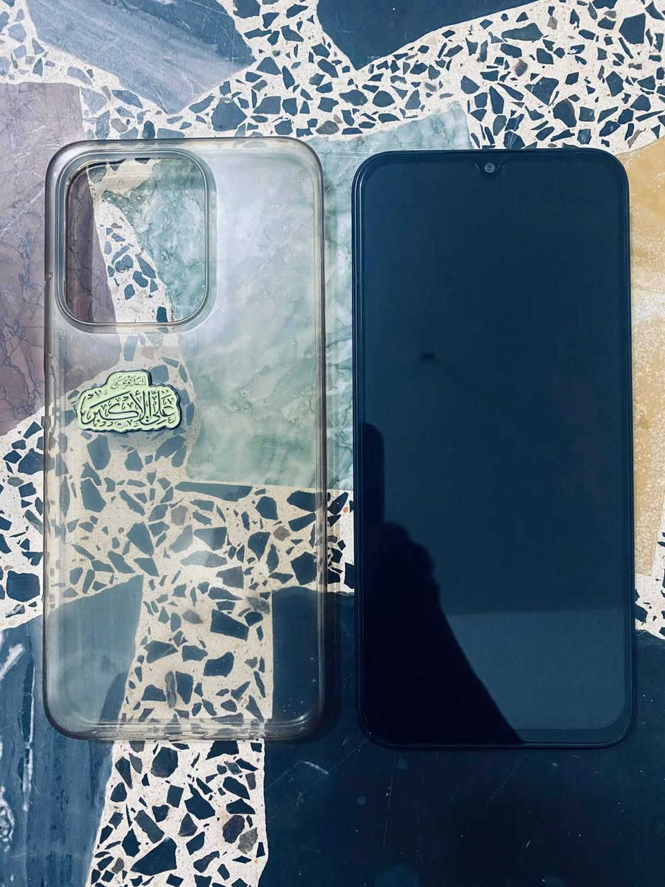 ✅ جهاز نضيف وبلادي مستخدم اسبوع فقط ✅ ذاكره 256GB,
اسم الجهاز    REDMI 15C.  

مع كارتون وكامل ملحقاته,    بطاريه 6000 🔋🔥

                                            🔥 معالج قوي 🔥

        مع الجهاز شاحن / 33W واط / وكفر شفاف/    .  العنوان 📍بغداد حي اور 

 🔥✅ السعر 210 وبي مجال ،

*********** مراسله فقط واتساب ......

(قابل للمراوس)
