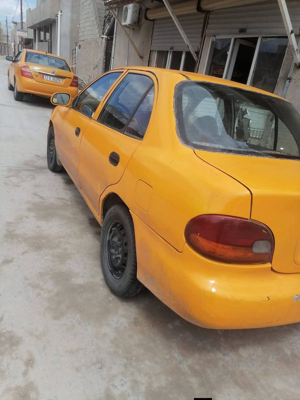 للبيع  هونداي اكسنت موديل 94 شرط تحويل و كاله
محرك بي خيط ضعيف كلش كير جديد 
باتري جديد كهربائيات كلها شغاله بطاقه مابيها
سعر 25 بيها مجال
*********** كركوك, العراق
