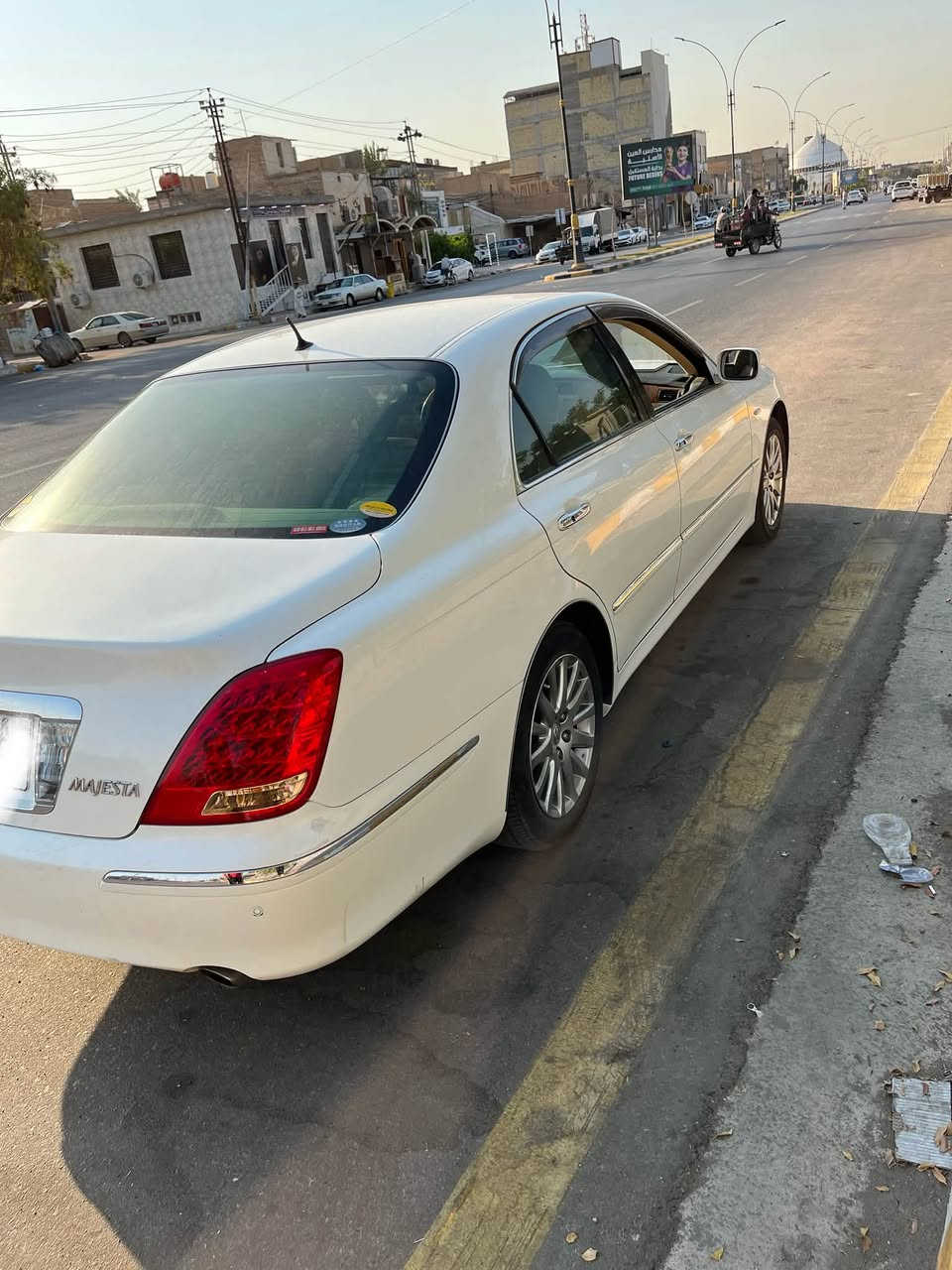 سلام عليكم وينه اليدور جديد وطك كارتون
تويوتا ماجستا قرار102 تسجيل جديد 
كفاله من كص ونقل وضربه  
فول واحد علا واحد ماعده الفتحه 
حساسات امامي وخلفي 
خمس دكم 
ثلاجه
 داخل بيجي 
٣ قطع تبريد 
تخم تاير ياباني 
السياره بسمي مكاني النجف 
السعر خاص 
***********
