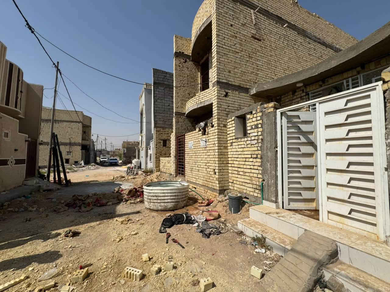 حي الإخلاص • ١٠٠م • واجهة ٧ ونص