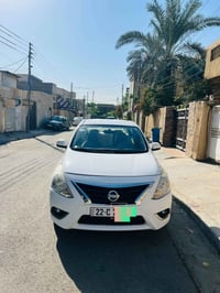 للبيع نيسان سني هندي بليته الزركه موديل2021 السياره ماشية 85 الف و ما ...