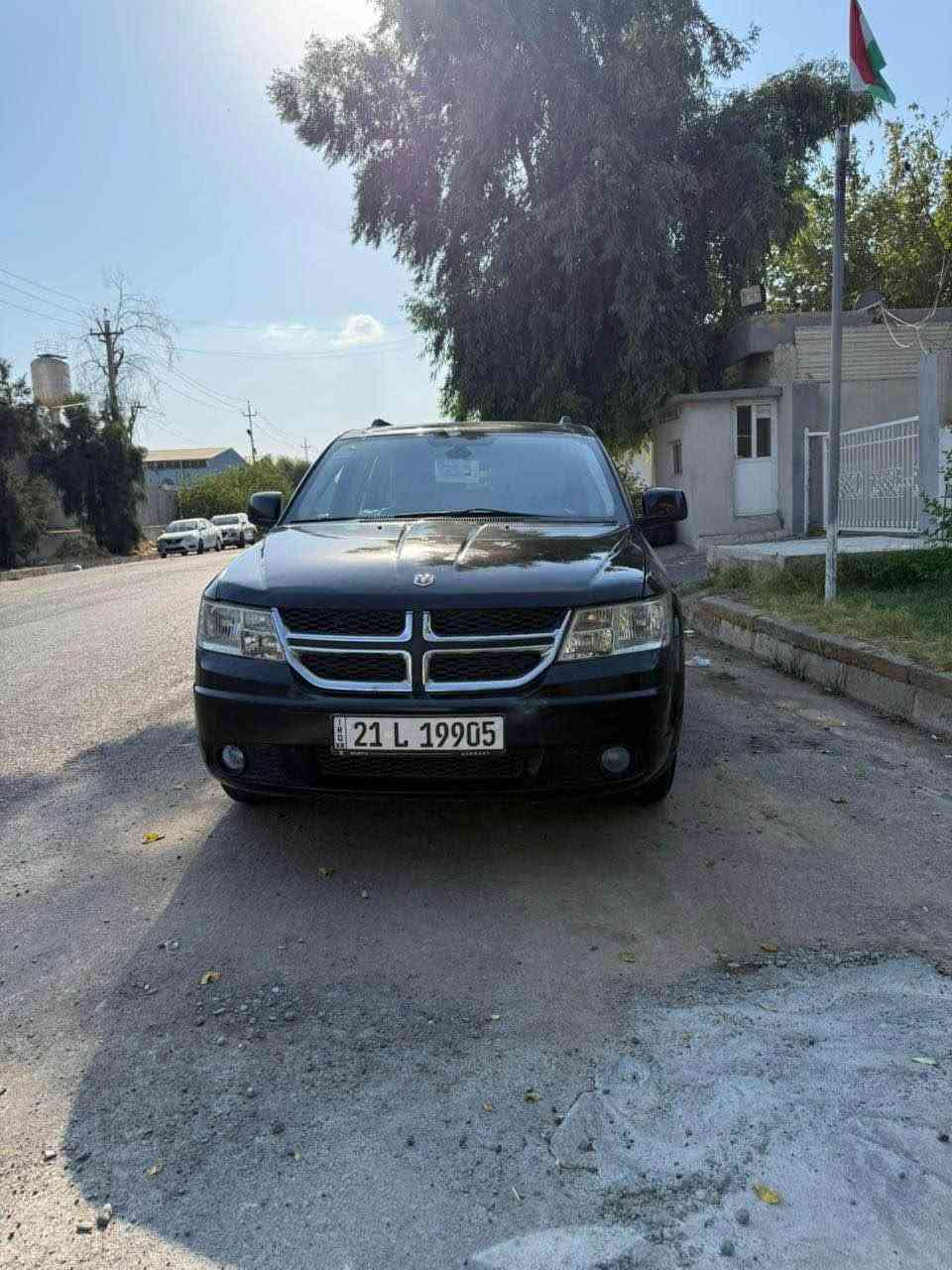 دوج جورنی ٢٠١٨
٣مقعد — ٣ریز کوشین
٤پارچەی بۆیاغە بێ ژورێ
٤قطعی صبغ بدون داخل 
شویە بی تکمە تعدیل بارد
ارباکات کل بلادی ماطاک 
تایرات جدید 
مابی دینار مصرف 
سیرفس جدید
ماشی ٦٣مایل
کیر محرک تبرید کهربائیات بشرط
سنویە جدید حتی ٢٠٣١ بسمی 
سعر ١٠٧$مجال
مکان اربیل
*********** واتساب أربيل, العراق
