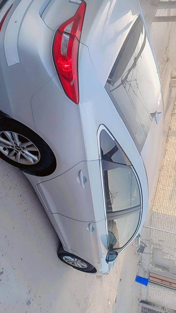 سوناتا • ٢٠١٧ • غاز خط واحد