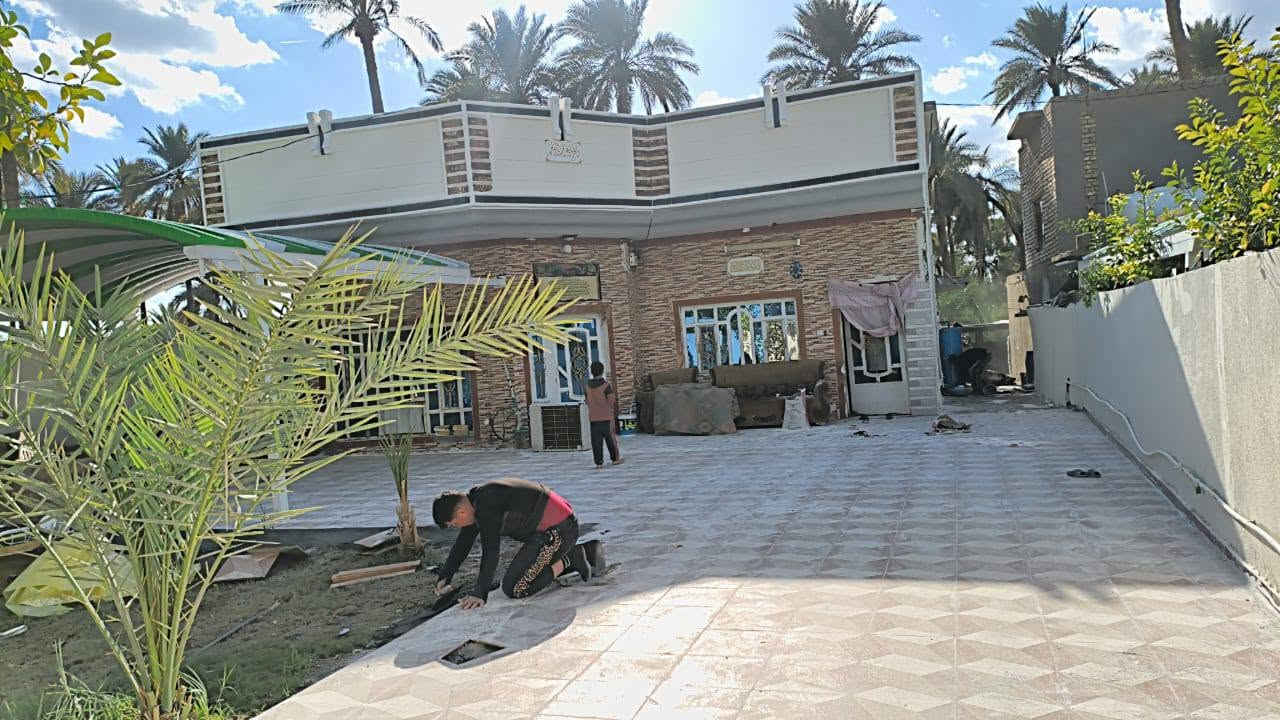 دار مع ارض زراعية ملك صرف 1000 متر للبيع 
بابل الحلة شارع 100 الشارع الرابط مع بزل حجي علي على التبليط الفرعي مباشرة
**استقبال وثلاث غرف نوم وصالة ومطبخ وحمام  خدمات متكاملة بالقرب من مدرسة الطفوف... تحتوي على نخيل وأشجار مثمرة..السند ٢٥ وبإسمي شخصيا 
((حاليٱ مفتوح بيه بيان))
السعر وباقي التفاصيل للاستفسار على الرقم الموجود أسفل 
 الإعلان 
***********
