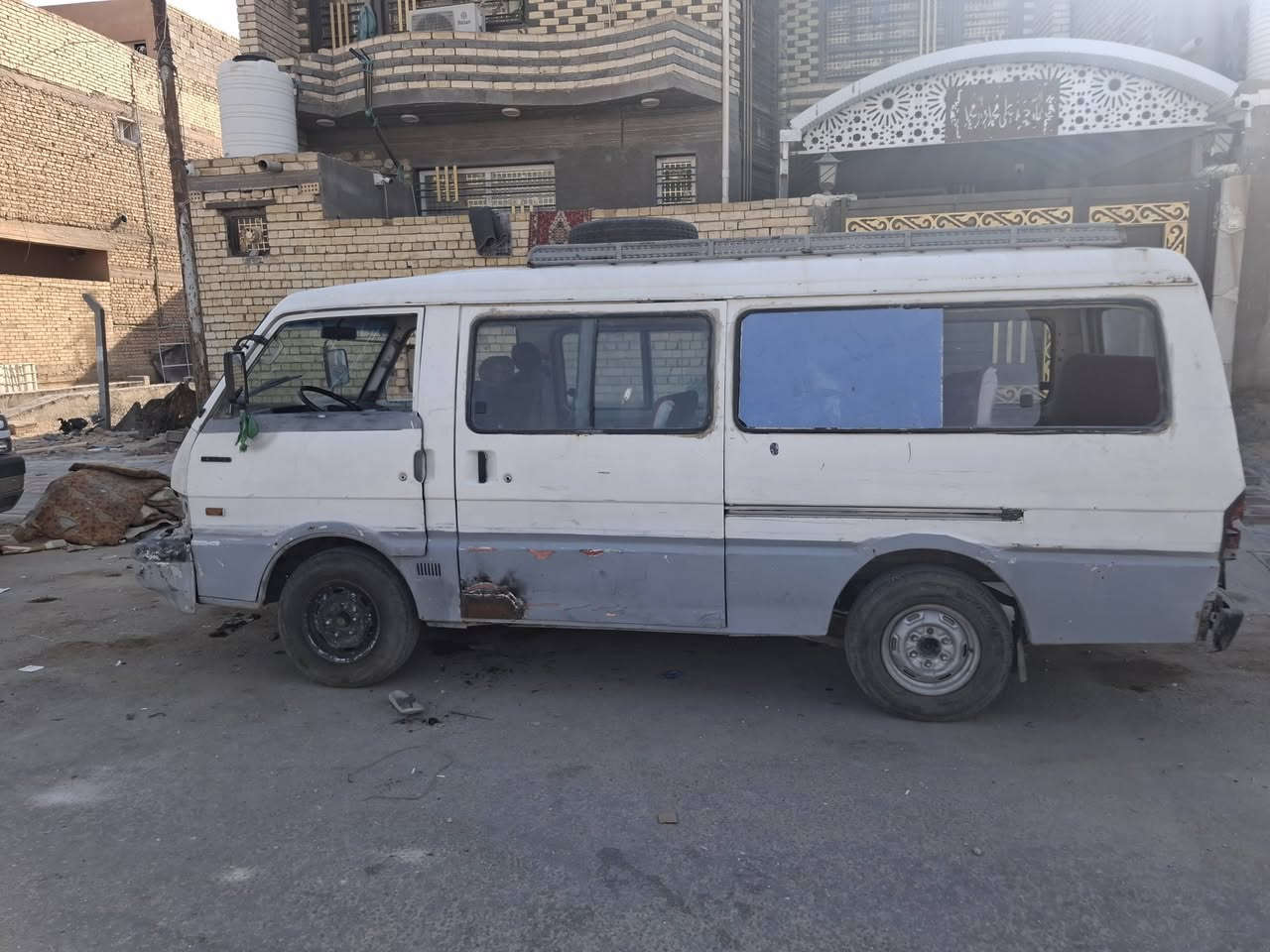 السلام عليكم
مازدا باص رقم ديالى مكينة بريجو 3000 بيها خيط بخار كير حاوية جديد خط مخيم حي العامل تريد تحويل او وكالة السعر 35 مكاني كربلاء غير متواجد عل فيس 
***********
