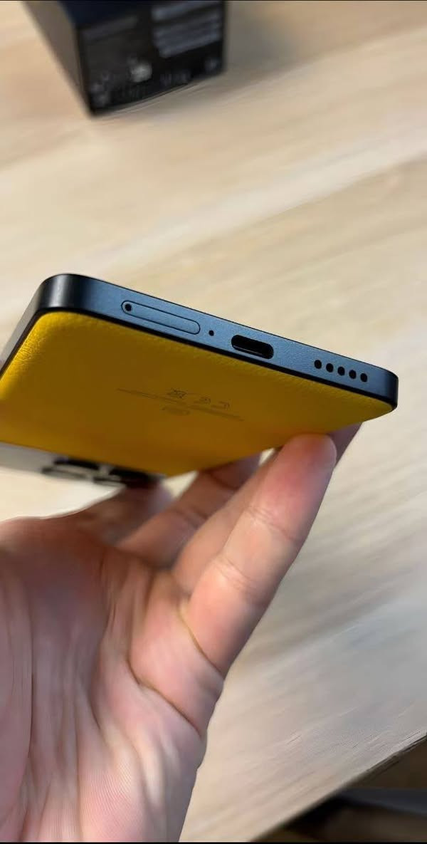 سلام عليكم
POCO X6 pro 5G للبيع 
ذاكرة 512
رام 12
الجهاز نظيف نسبة النظافة 100/100
السعر 325 وبي مجال بسيط
مكاني دوانية قرب الطاقة الكورية
رقمي ***********
