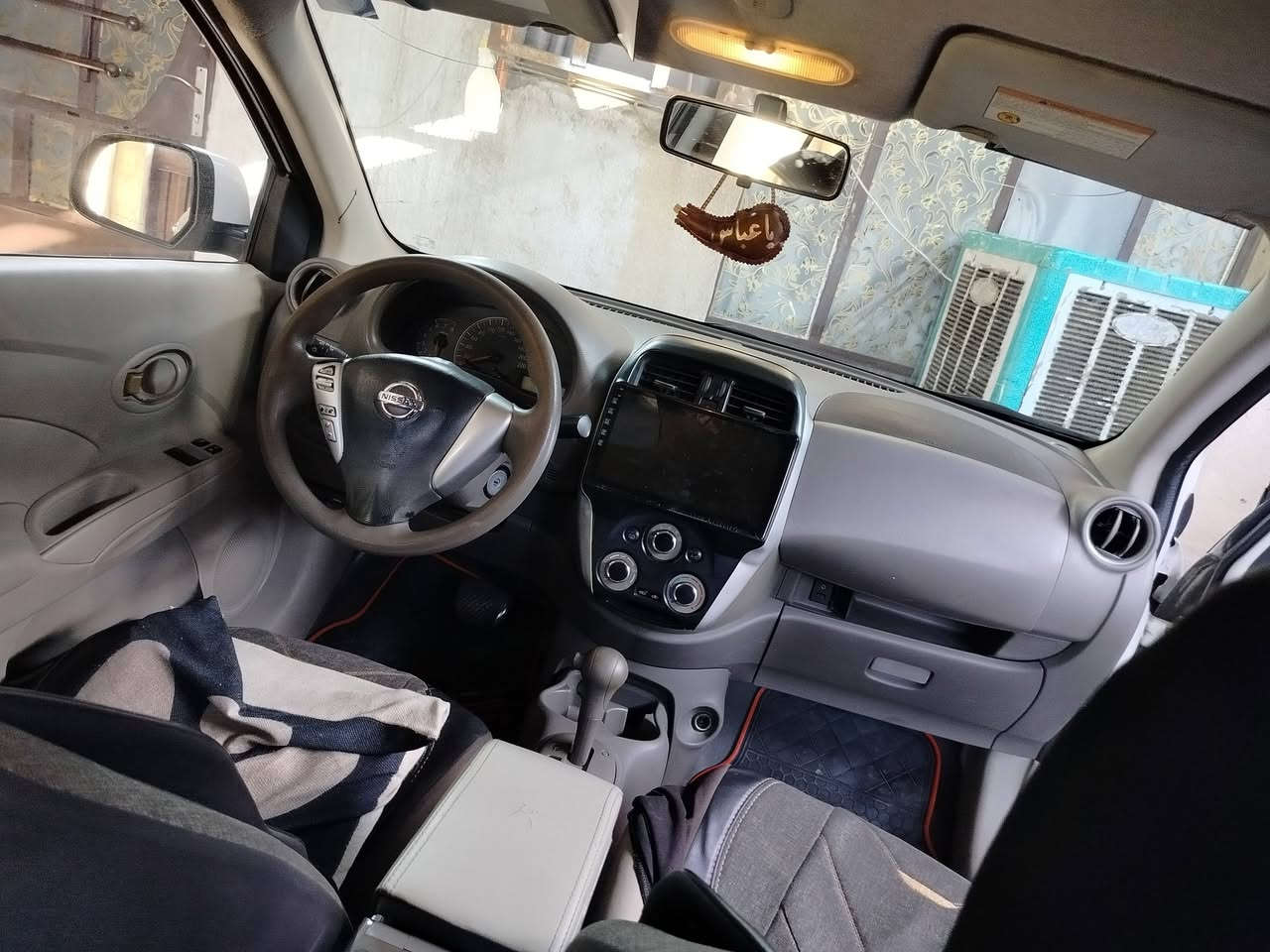 سلام عليكم
نيسان سني هندي بليته زركه 
موديل 2018
بيهه فقط بنيد امبدل والجاملغ الايمن صبغ بدون ضرر
مكينه كير كفاله 
سنويه 2030
ماشيه 196الف
تبريد الفان بي صوت 
صدر جديد 
السياره جاهز الله شاهد 
السعر 83وبيهه مجال 
العنوان/بغداد الحريه 
رقم الهاتف ***********
رجأ الموشراي لا يتصل
