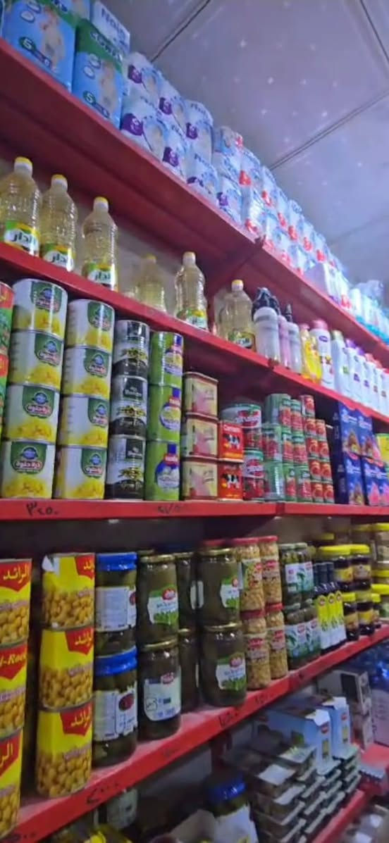 محل للبيع • حي الجامعة • زباين