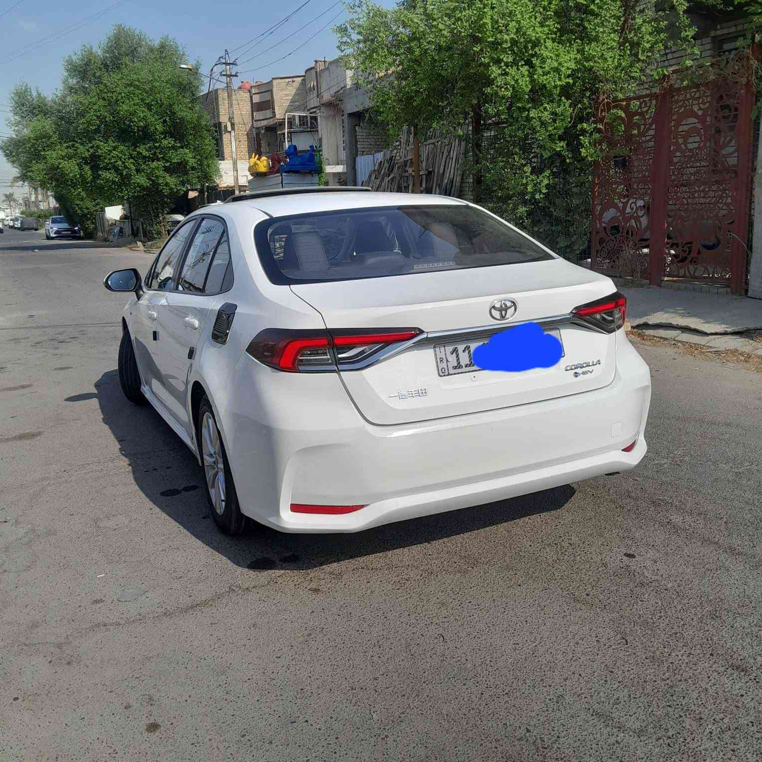 كورلا هايبر شكل الخليجي مديل 24
السياره جديد كولش بيه مكانين بارد ع كد اربع أصابع والدعامية الخلفيه بيه شبرين صبغ مشر ع الصوره ع كدهن 
السياره فول ع عدا الكشن كهرباء 
بصمة 
فتحه 
انضمه قياده 
رادار 
كشن جلد اسود وبيه هواي مواصفات 
السياره مكفوله من الصبغ وتبديل والفتح 
عد الذاكرهن 
رقم بعداد باسمي 
العنوان بغداد رقم ***********
