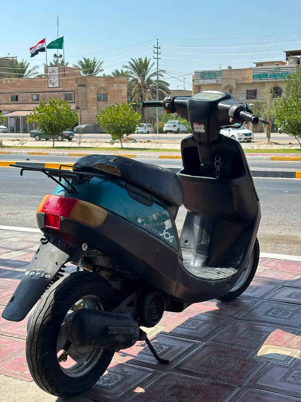 السلام عليكم دراجه بطه للبيع نضيفه ما مفتوحه مكينه ناعمه شاصي مكفولل كهربائيات شغاله السعرر 250 وبيه مجال المكان كربلاء قرب فندق البارون الرقم ***********

