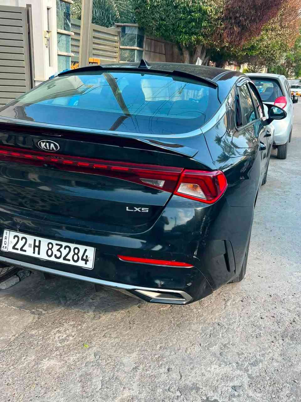 سلام عليكم K5 2021 للبيع
حجم محرك 1600 تيربو  
رقم اربيل تحوييل ثاني يوم
حادث جاملغ الايمن وبنيد
وجاملغ خلفي مرشوش  بي صبغ مثل مموضح بل سونار 
يعني 3 قطع
سياره فول عده فتحه وجلد 
نظام ABS
مانع انزلاق
حساس اطارات
شاشه اعطال
بصمه ابواب
تشغيل عن بعد
اوتو هولد
تثبيت مسار
سايد بريك بصمه
اربع منضومات قياده
لايت LED
رادرات جانبية وخلفي 
دخول ذكي
ترحيب بل يدات
تحديد مسار 
شاشه كبيره
اندرود ابل كار بلاي
تنبيه عند فتح الابواب
صندوق ذكي يفتح عند الوقوف خلفه
كامرة خلفيه دواره
مكان سياره بغداد حي جامعه
السعر 127
الاستفسار 
***********
