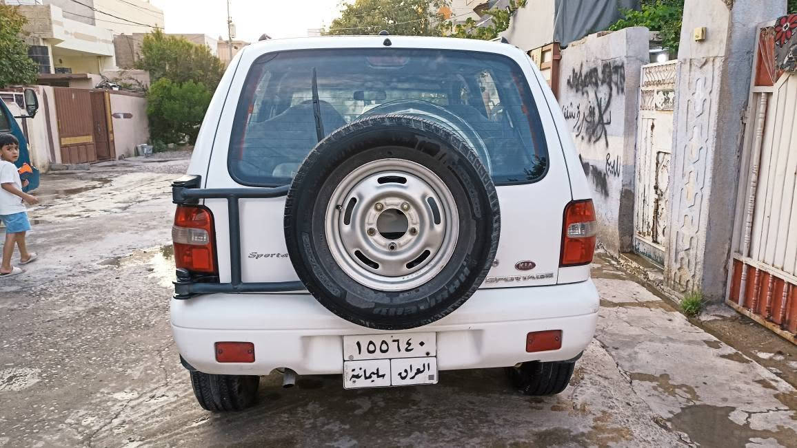 كيا اسپورتاج موديل 2000 تەک اکسڵ
شەرتی تحویل وغرامە 
مەکینە وگیر ئۆتۆماتیک بەشەرت 
رقم سلیمانی اصلى 
چوار تایەیی لۆگ 
شوین کەلار 
ژمارەی مۆبایل/ *********** كالار, السليمانية
