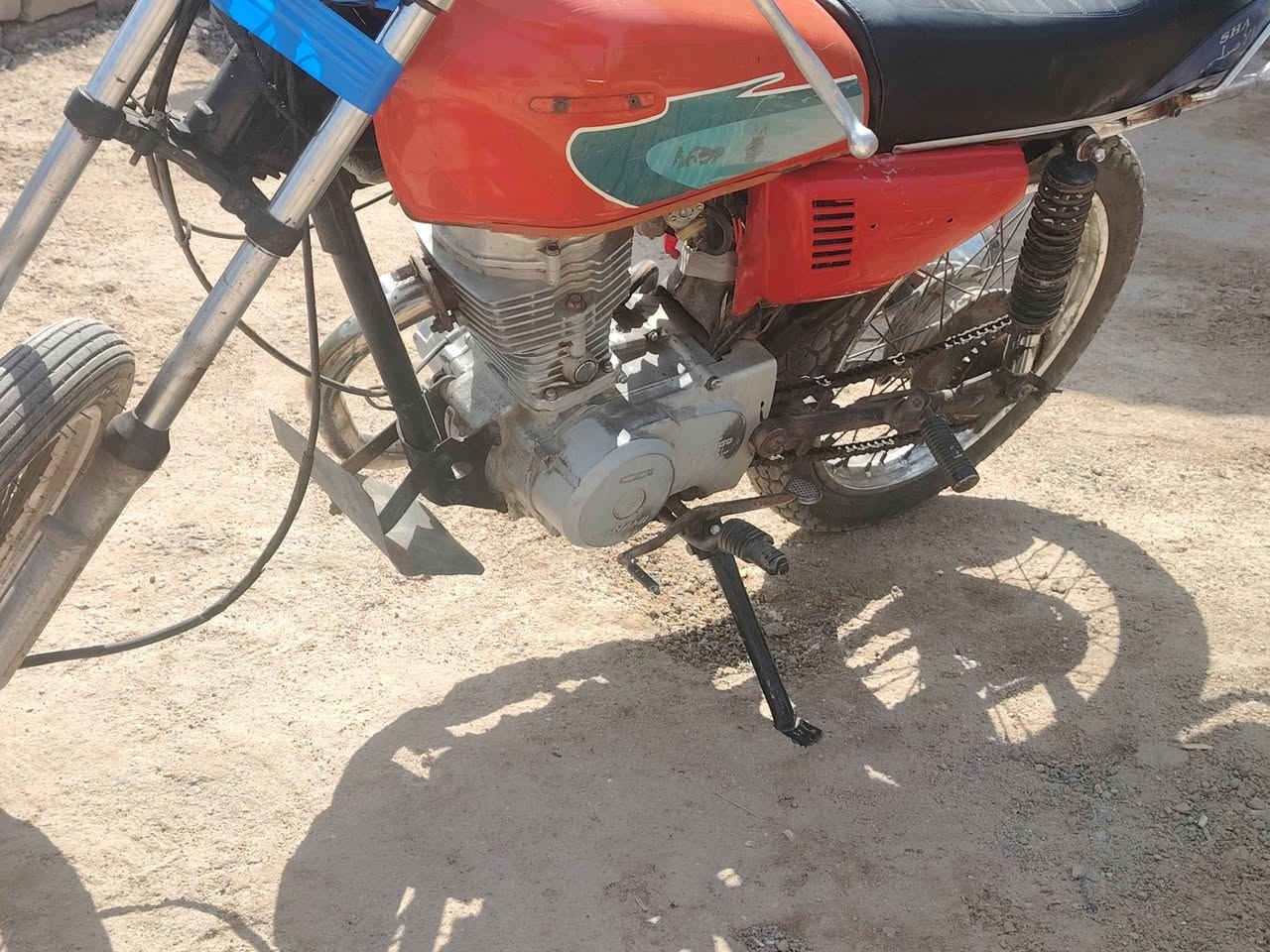 سلام عليكم دراجه نامه للبيع كلك دراجه نضيفه كلش ومحرك حلو تواير جدد تعال افحص وشوف المكان قضاء الصلاح السعر 350وبيها مجال قليل للشراي ***********
