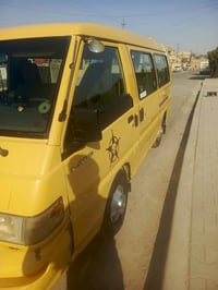 ميسبوشي • موديل ١٩٩٠ • صفره