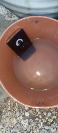 تلفون • ضد ماء • على فحص