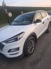توسان موديل ٢٠٠٢٠ كامل مواصفات وارد خليجي هاتف 07703422454