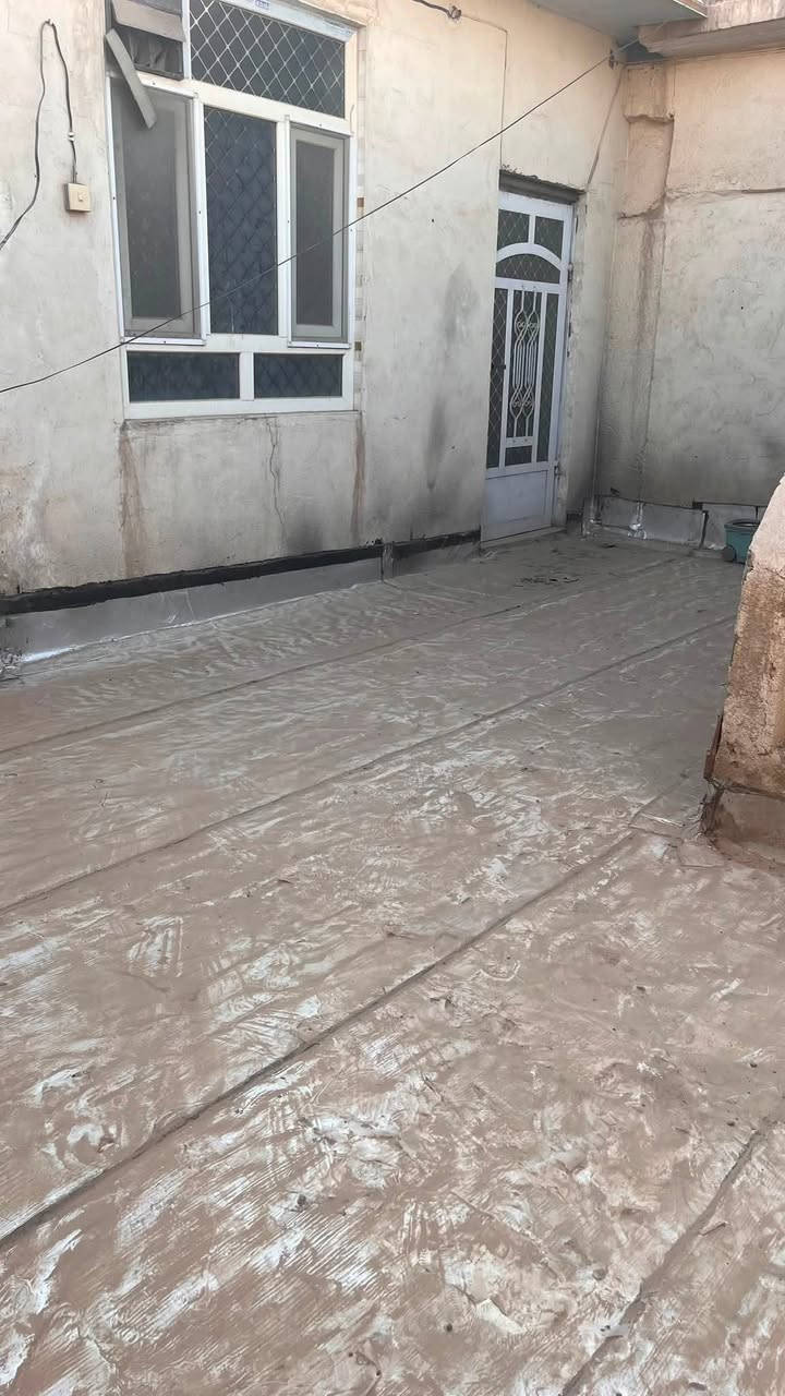 🏡🏡مشتمل مؤثث للايجار 🏡🏡
🛑🛑يتكون من غرفتين وهول ومطبخ وصحيات مع خط نت ومولد ذهبي.
🛑🛑موقعه شارع ٦٠ قرب الجمعيه التعاونية الاستهلاكيه منطقه هادئه وبيها كل الخدمات.
🛑🛑يؤجر فقط فقط للطلاب  السعر(٥٠٠الف) قفل.
🛑🛑الصور قديمه تم تأثيث المشتمل بالكامل ومعزول بالكامل🛑🛑
🛑🛑لمعلومات اكثر التواصل مع  صاحب المشتمل مباشرةً ع الرقم التالي: ***********
