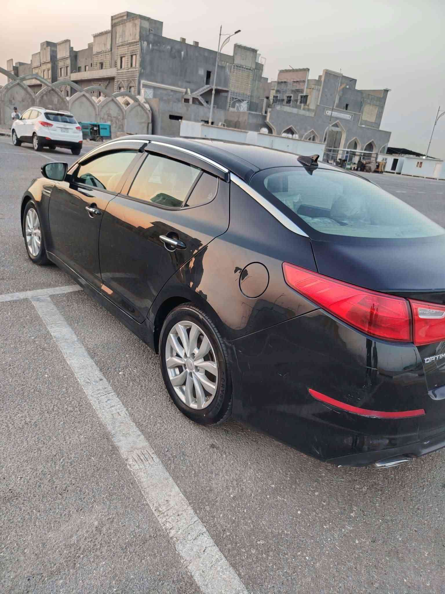 سلام عليكم سياره نوع اوبتيمه وارد امريكي موديل 2015فول مواصفات واحد عل واحد بنرامه حساسات امامي خلفي كامره دوراه كشنات كهراباء صوبين كشنات جلد داخل صاج سياره جديده عل وضع شركه ماشيه بصمه ابواب بصمخ تشغيل مري شفط اشاير بل مري كفاله كير ومكينه حداديه تبريد تخم تاير خير من الله سياره جديده مال جناي مامتعوبه كفاله عامه من ضربه وتبديل وصبغ اكلين سياره جديده العنوان كربلاء السعر 106وبيه مجال حك جيه رقم الهاتف ***********

