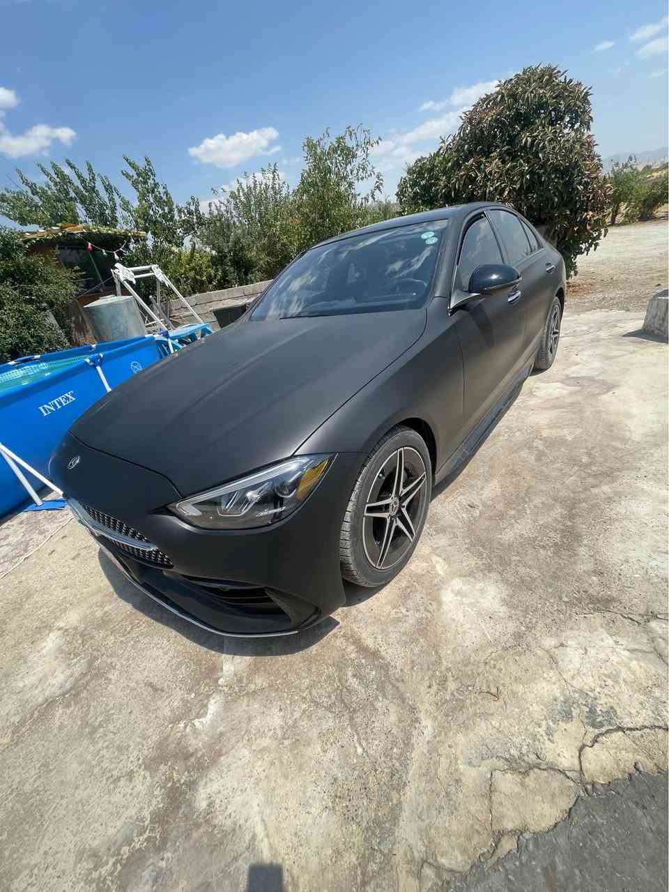 ماسليس C300 فول مواسه فات بيلادي ئاي ئم چي سياره كه دوو جاملغ له كه ل كه ميك شاني بئ أرباك بئداخيلي ماوي رؤهيشتن 20 هه زار مايل باقي هه مووكياني به شه رت ژماره كاتيه فه حسو هه زي لؤكرايه بئش بيبي أف سؤنه ري لؤ كرايه ڤيدؤي بئش بيبي ئفيشمان لايه كي ويست لوي ده نيرم ماناي به س ١٠ وه ره قي ده وي ره قه م كردن داواي 325 وه ره قي ده كهم به خؤشتان ده زاني له مه و دوا زور كران ده بن ئم سيارانه رقم موبايل *********** أربيل, العراق
