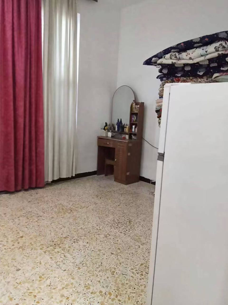 بيت للبيع
في حي التأميم
شارع ٨متر تبليط
المساحه ٢٠٠متر
طابقين مكون من 4غرف نوم
بناء حديث
السعر 175مليون قابل للتفاوض
مكتب عزت للعقار شارع 60قرب تقاطع جامع التقوى مقابل المول الجديد في حي التأميم
هاتف
***********
