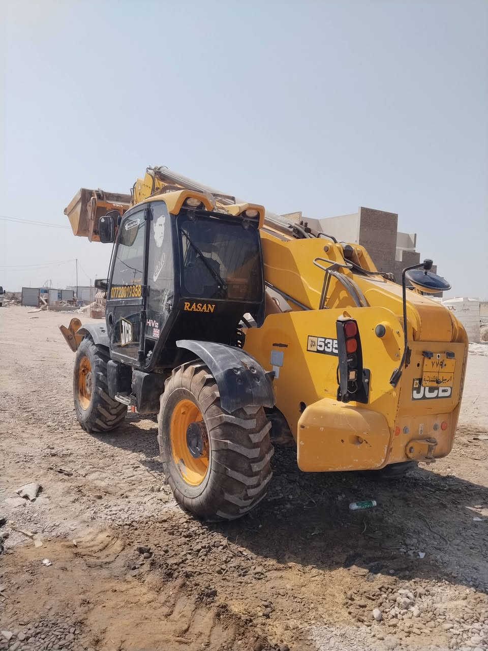سلام عليكم
رافعه شوكيه JCB سلايت   ( لبيع ) 

موديل 2008    🇬🇧 بم ونوزل بلاد    / 14 متر 

كير محرك كفاله   / سلايت كفاله 

تبريد فول ثلج   / جك سنتر توازن 

تخم تاير جديد  /  باتري جديد 

العنوان / بصره 

التلفون  / ***********

ملاحضه الشوكيه جديده ونضيفه احله من الصور بس هاي لين بلعمل
