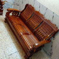 للبيع تخم 10مقاعد عل هذا الرقم 07804223320