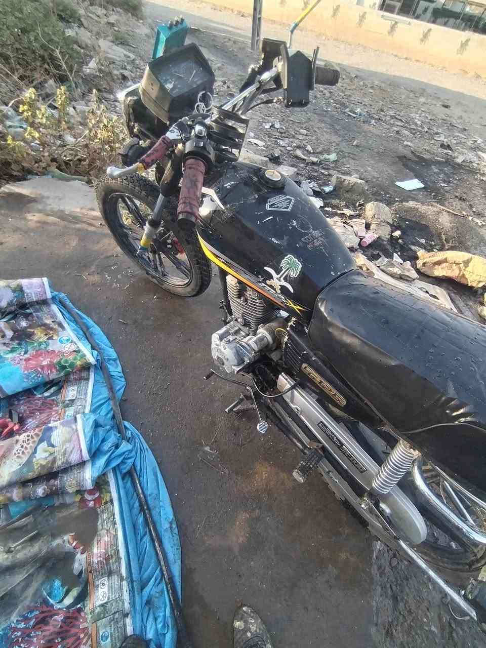 للبيع ومرواس
سيفان موديل 23
نضيف محرك نار
كهربائيات كلها شغاله ضو اشاير سلف بس يعوزو كتف
مكاني كياره اجحله
السعر خابر ودلل
***********
