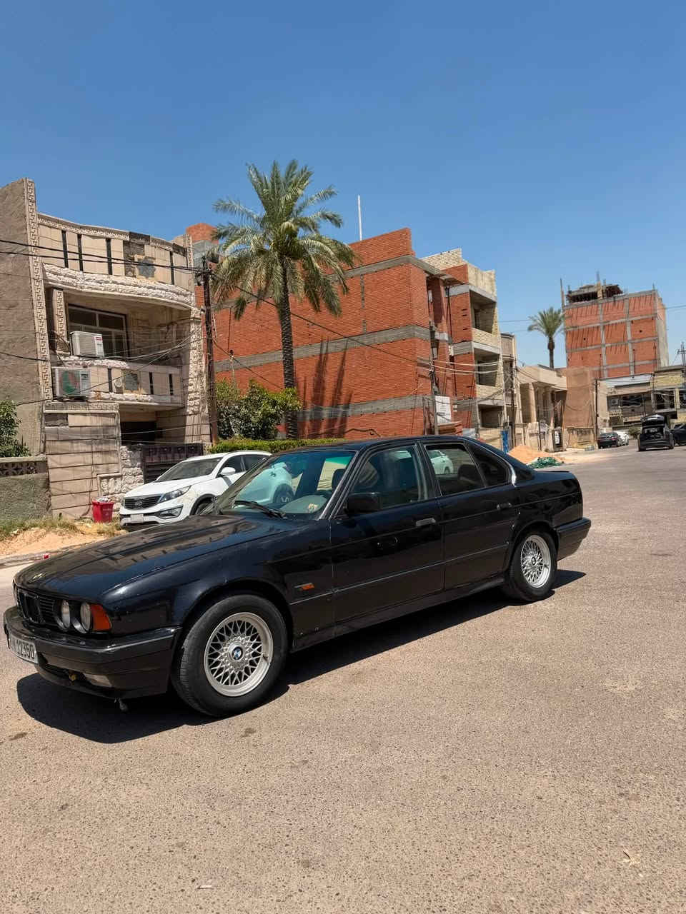 بي ام 525 • ١٩٩١ • رقم بغداد