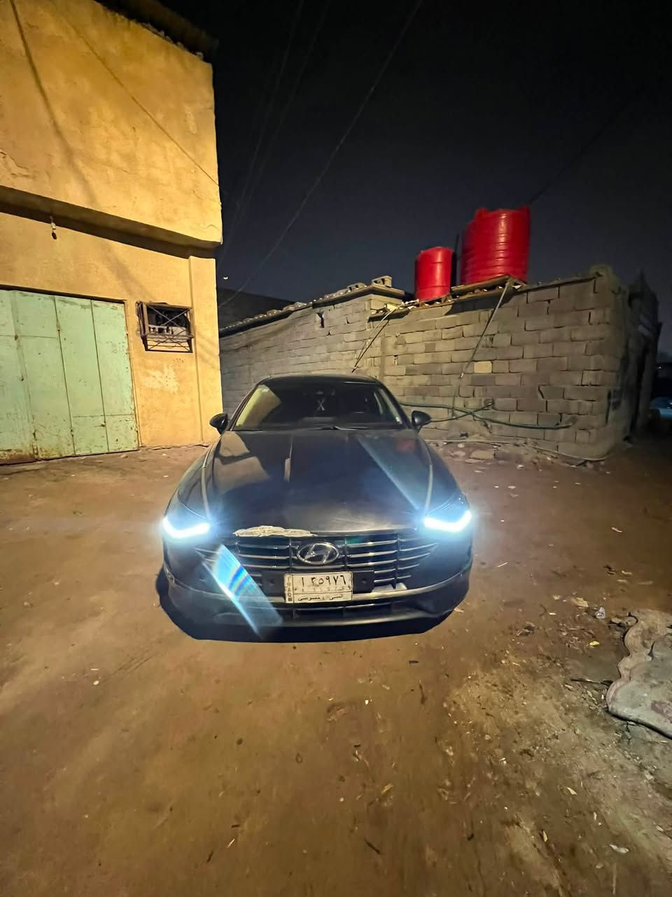 السلام عليكم، 
سوناتا لـ بيع، 
موديل: 2021،
رقم: مثنى معوقين، منا لـ2028 تتحول حره لسياره. 
مكينه وكيره كفاله عامه 2500 GDi
مواصفات: 
تشغيل عن بعد
بصمه 
درايف مود
كروس سرعه
اوتو هولد. 
ضربته:  خمس قطع صبغ.
ملاحظه: السياره وارد امريكي. 
السعر: 125$
مكاني:  البصره_كوت الحجاج 
ل استفسار: 
***********
